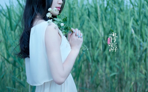 平安夜圣誕節(jié)喜氣羊羊祝福語