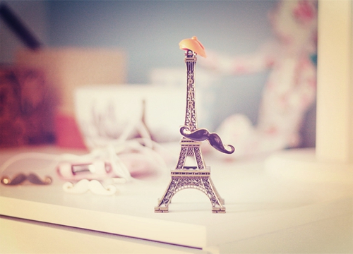 女寶取名黃卿歆如何 女寶取名黃卿歆如何