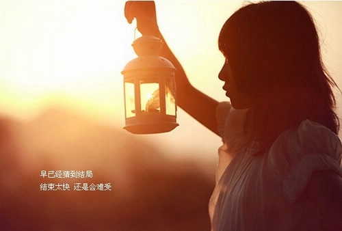 雙胞胎女兒對母親的新年祝福語